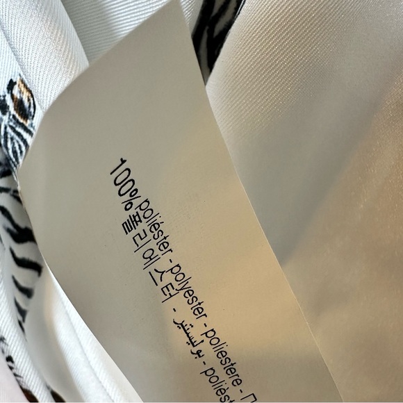 Zara *NWT* Zebra Pattern Blouse - Picture 6 of 6